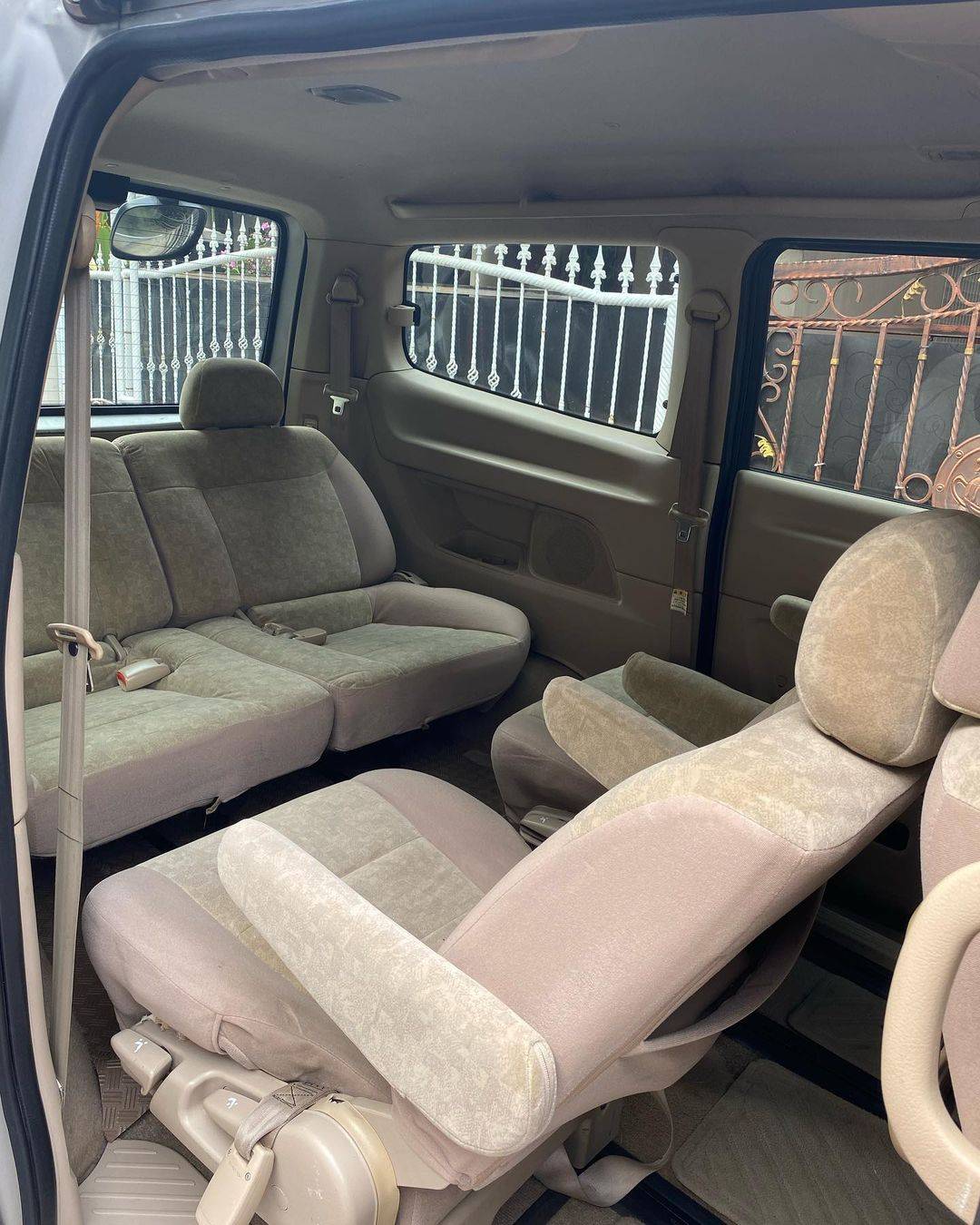 2010 Nissan Serena 2010 Nissan Serena