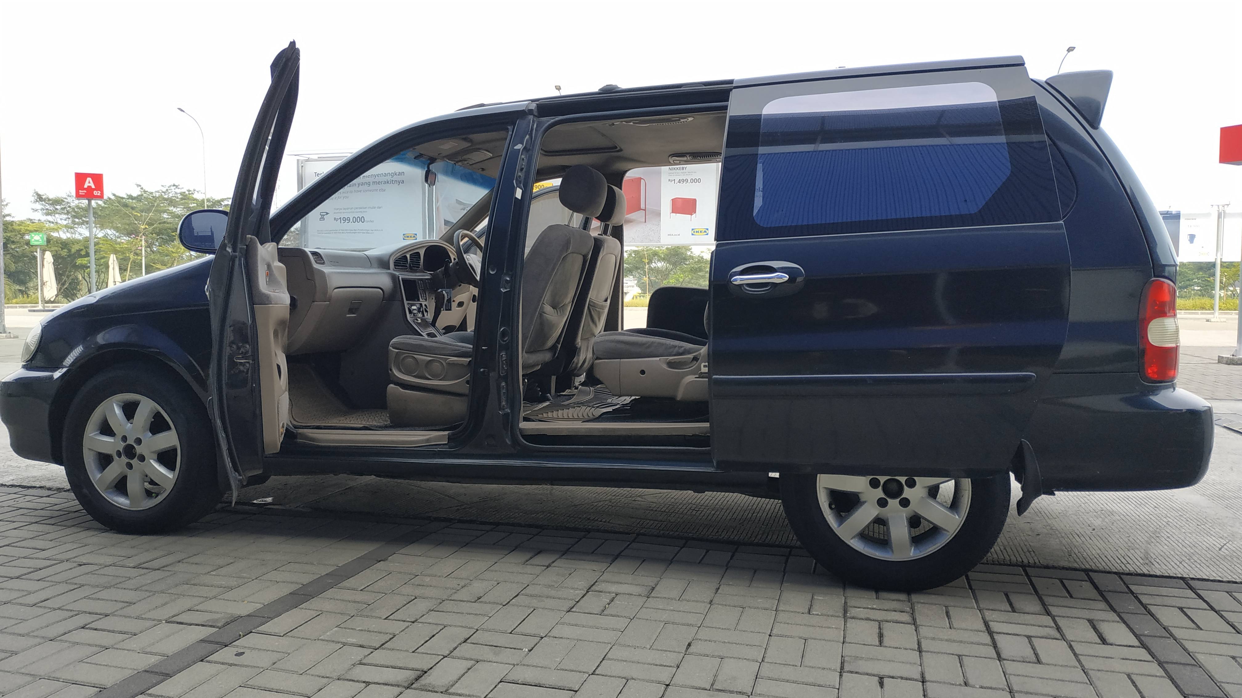 2000 Kia Carnival 2000 Kia Carnival