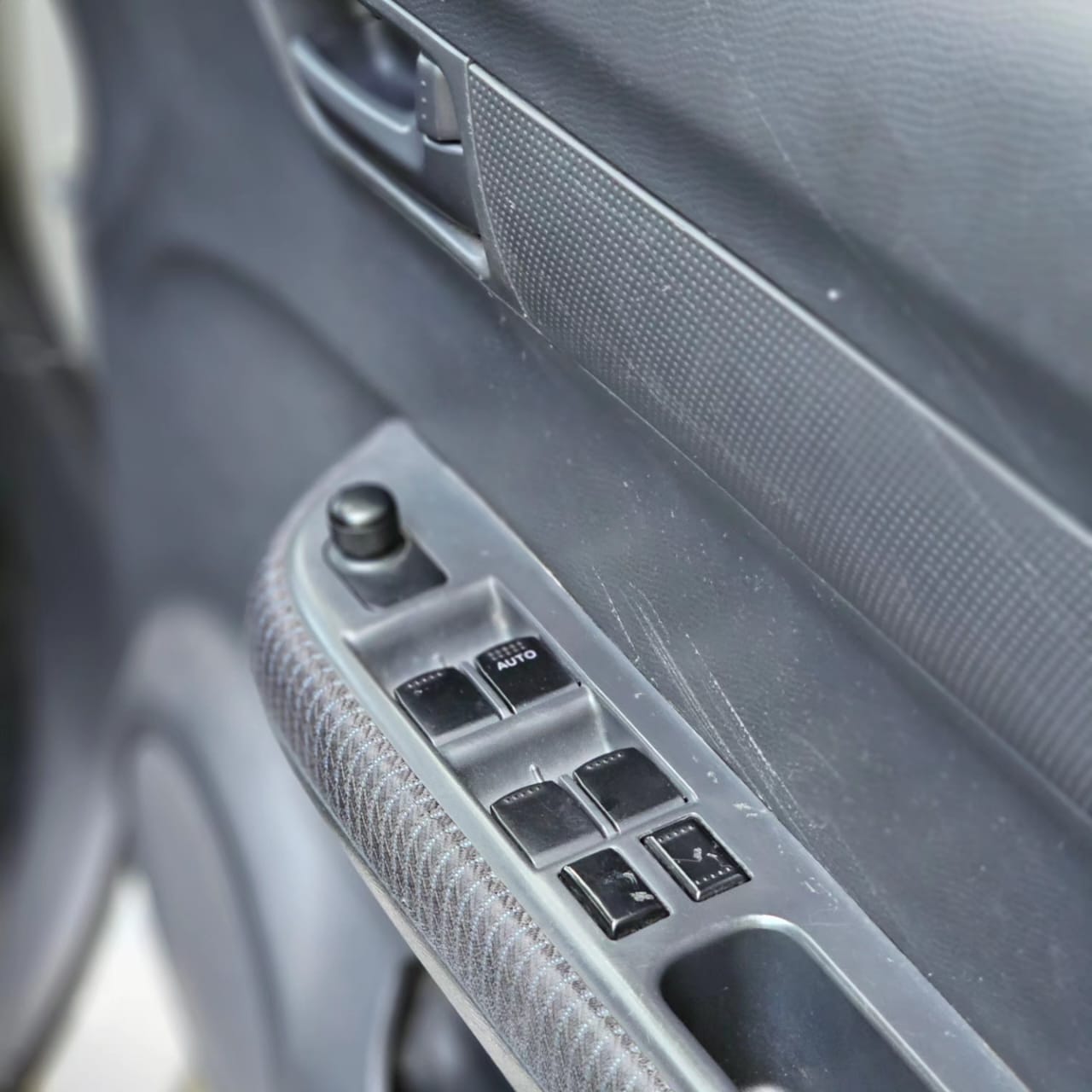 2009 Suzuki Swift 2009 Suzuki Swift