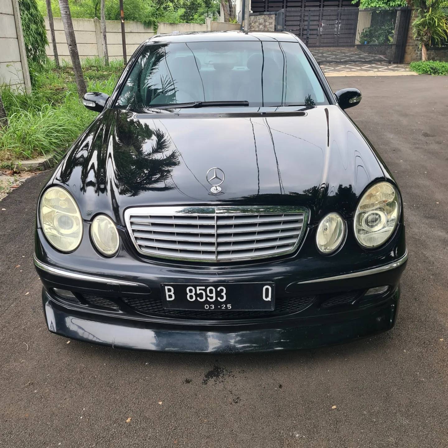 Second Hand 2005 Mercedes Benz E-Class Second Hand 2005 Mercedes Benz E-Class