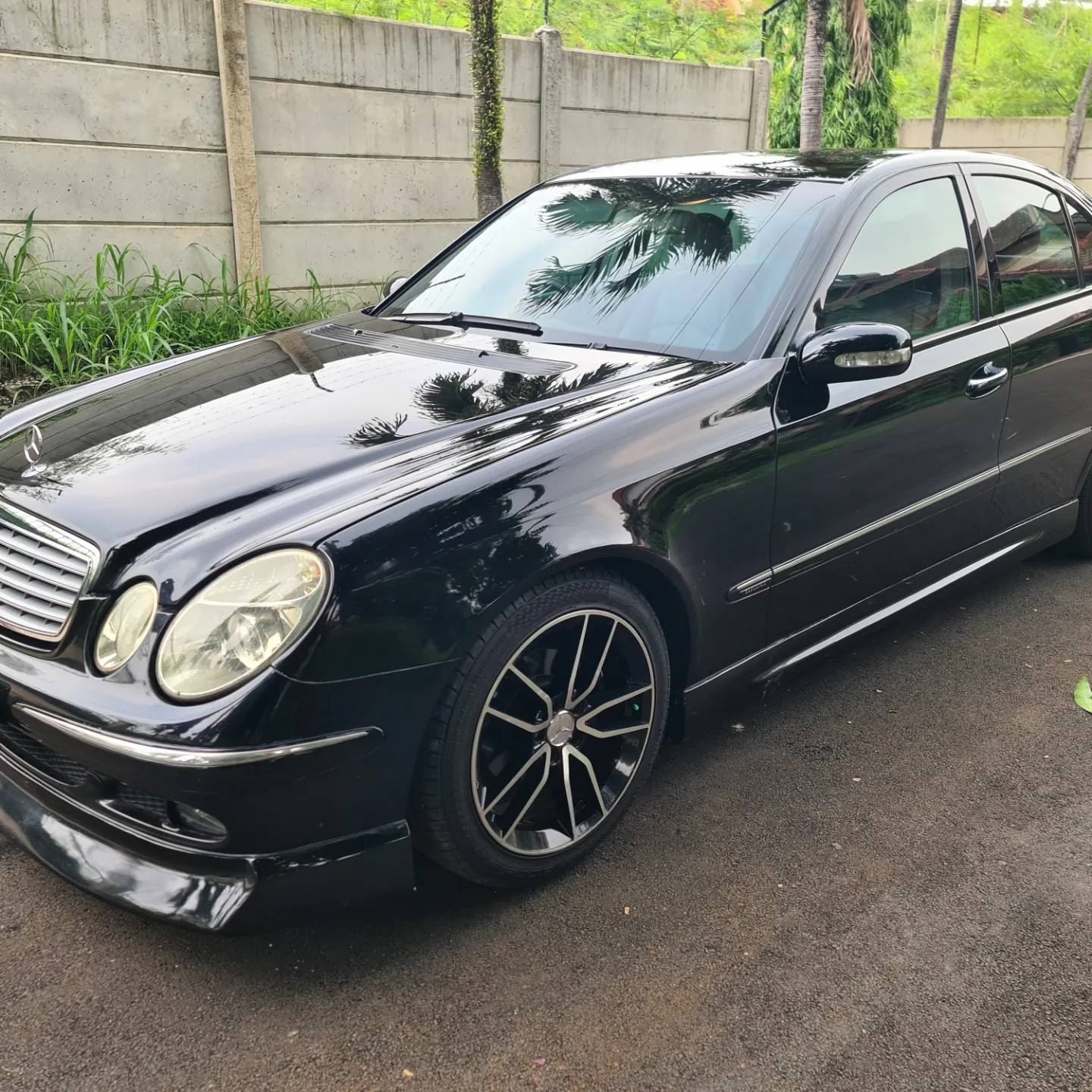 2005 Mercedes Benz E-Class 2005 Mercedes Benz E-Class