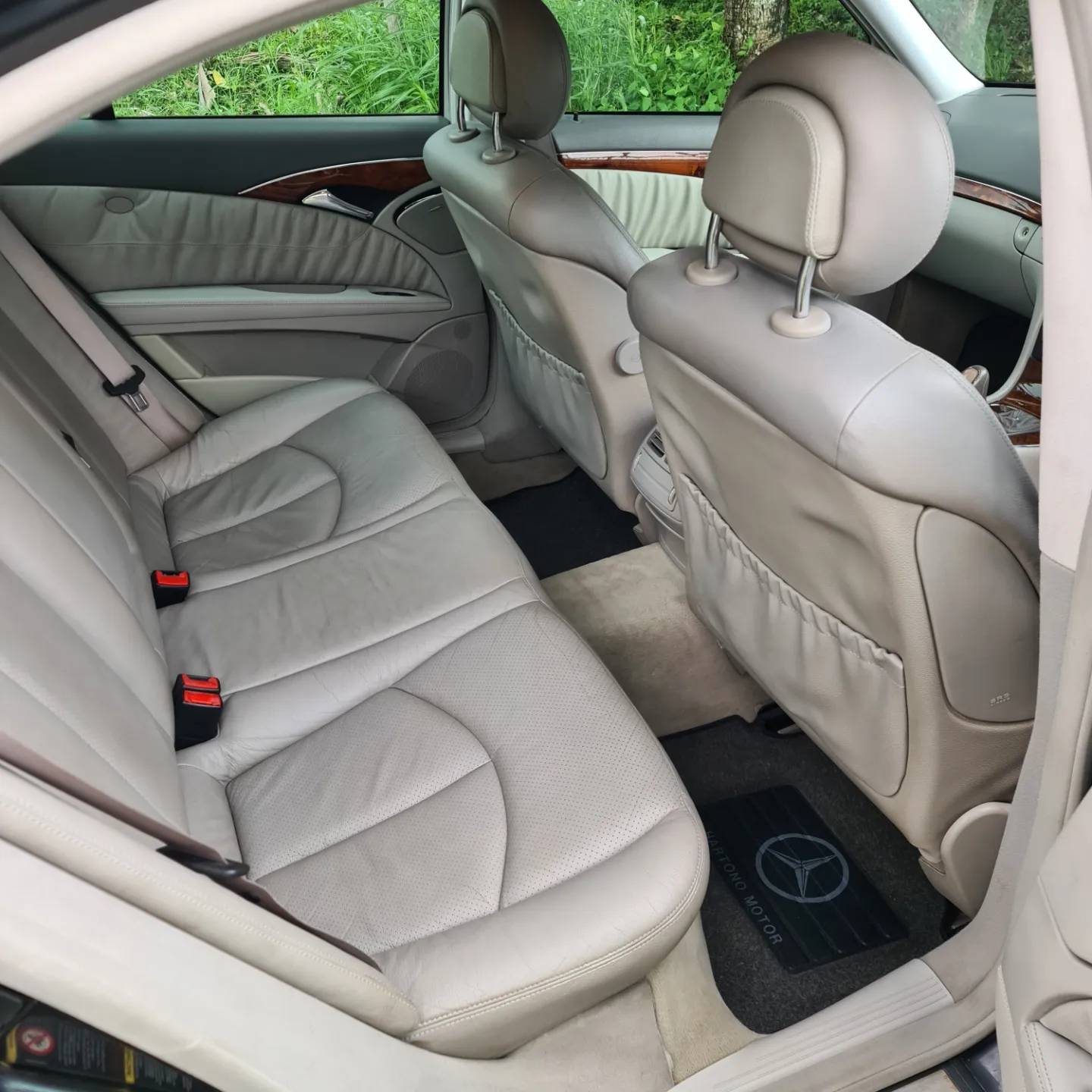 2005 Mercedes Benz E-Class 2005 Mercedes Benz E-Class