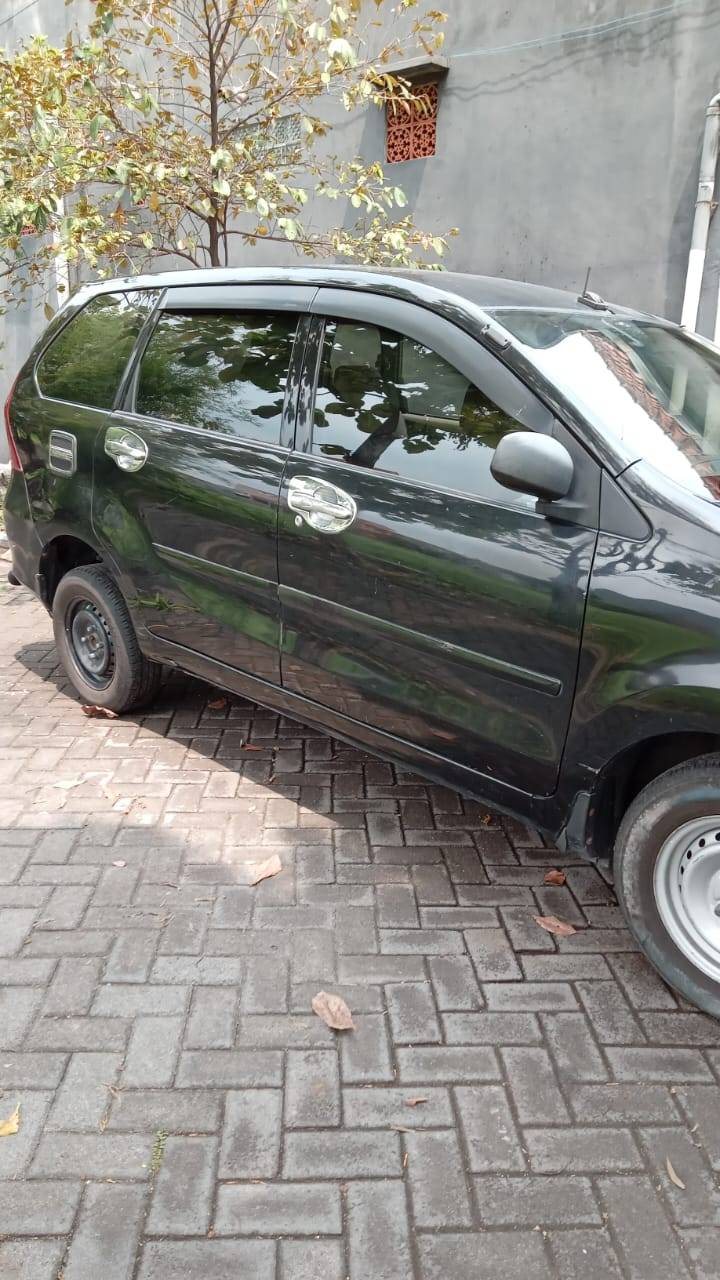 2013 Daihatsu Xenia 2013 Daihatsu Xenia