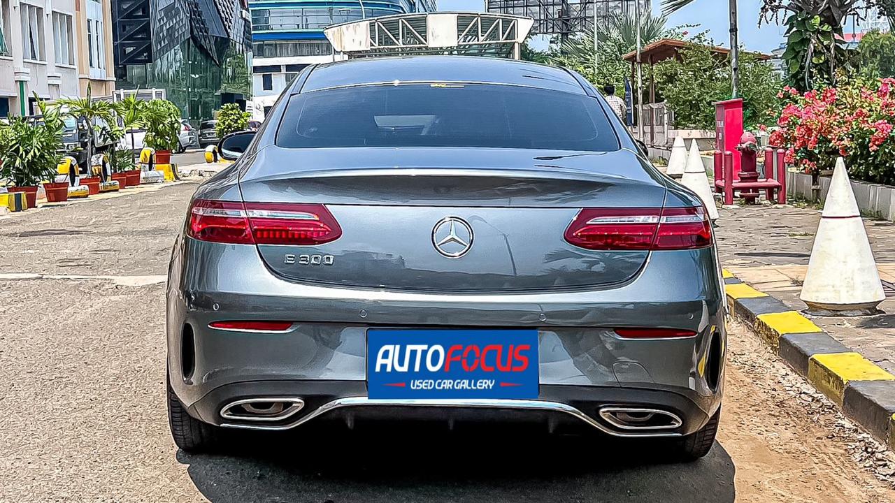 2017 Mercedes Benz E-Class 2017 Mercedes Benz E-Class