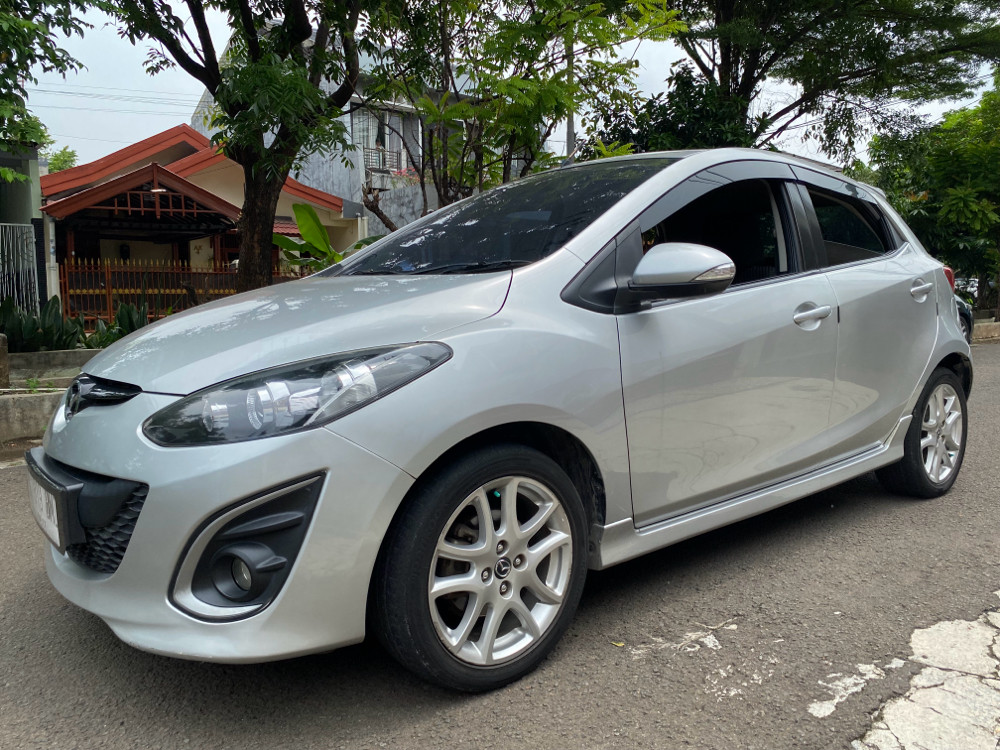 2012 Mazda 2 Hatchback 2012 Mazda 2 Hatchback