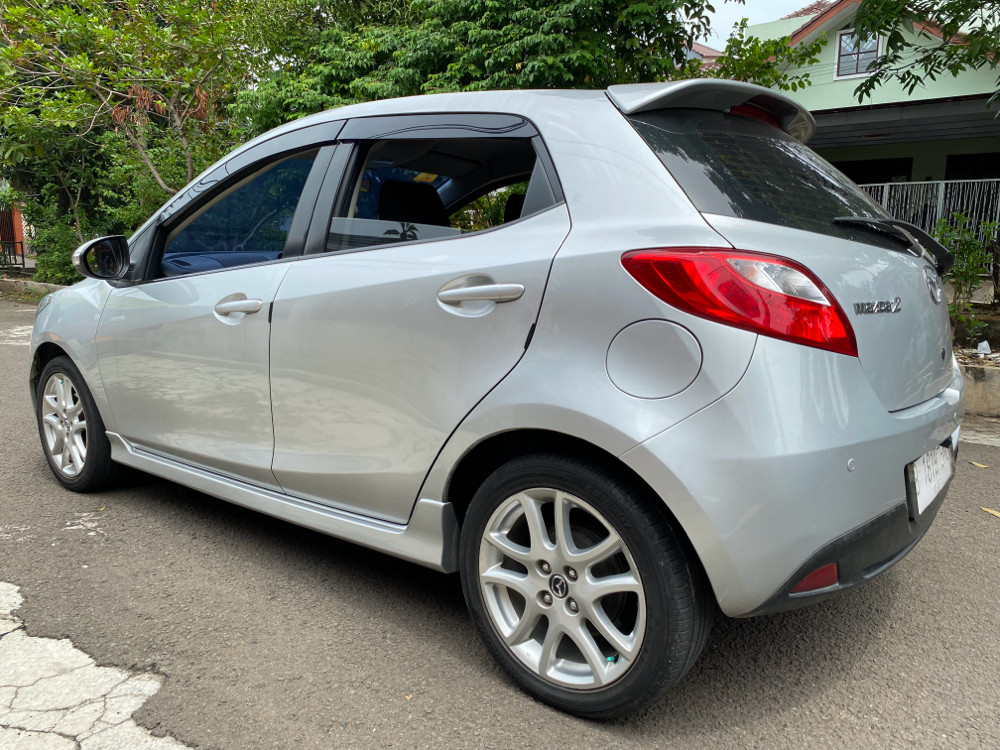 2012 Mazda 2 Hatchback 2012 Mazda 2 Hatchback