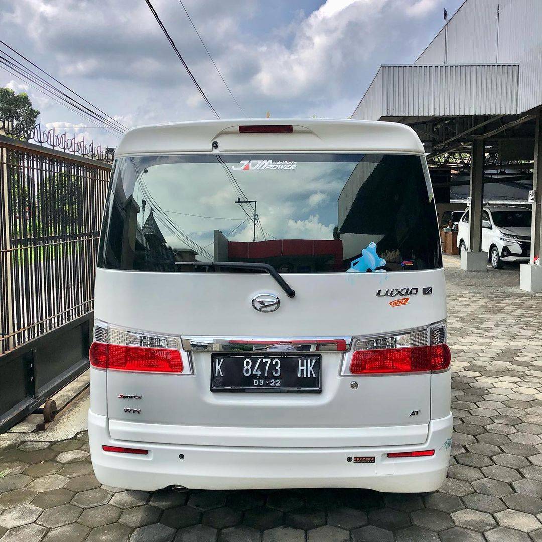 2017 Daihatsu Luxio 2017 Daihatsu Luxio