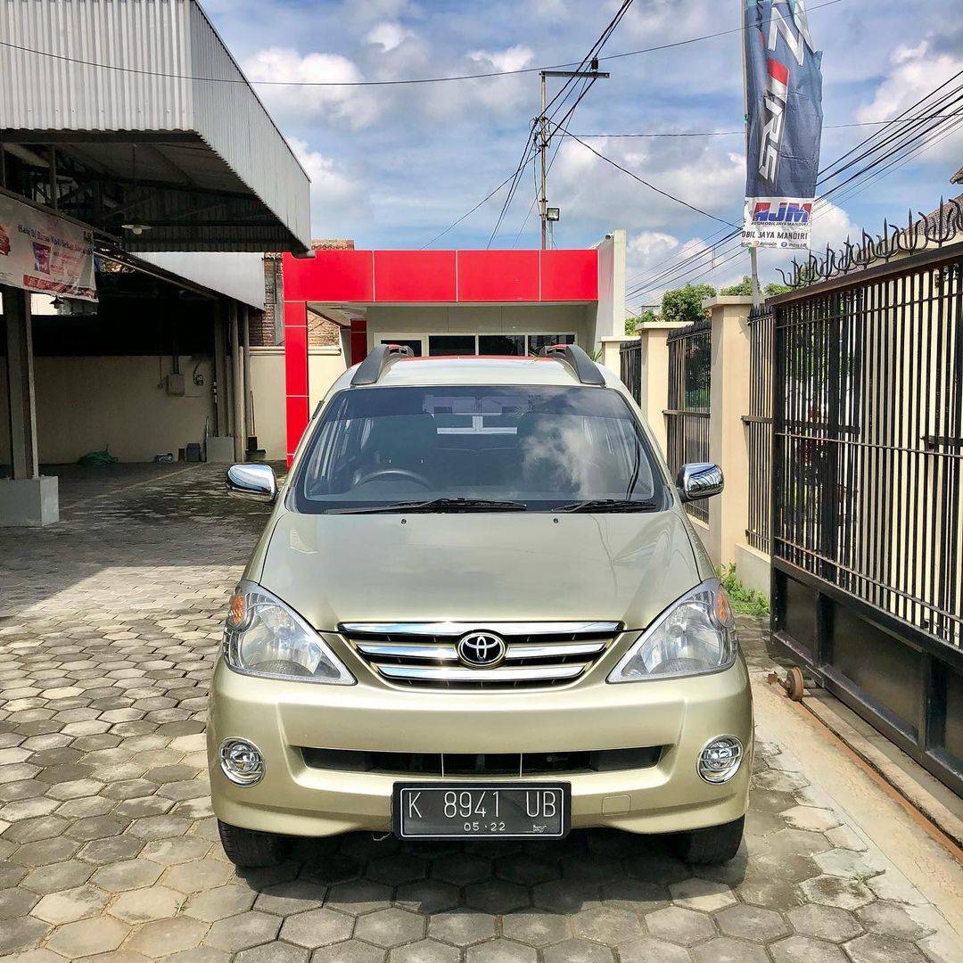 Second Hand 2014 Toyota Avanza Second Hand 2014 Toyota Avanza