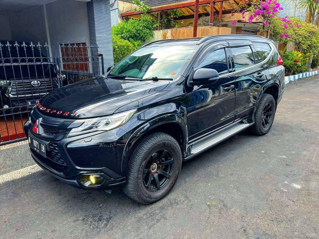 2017 Mitsubishi Pajero Sport 2017 Mitsubishi Pajero Sport