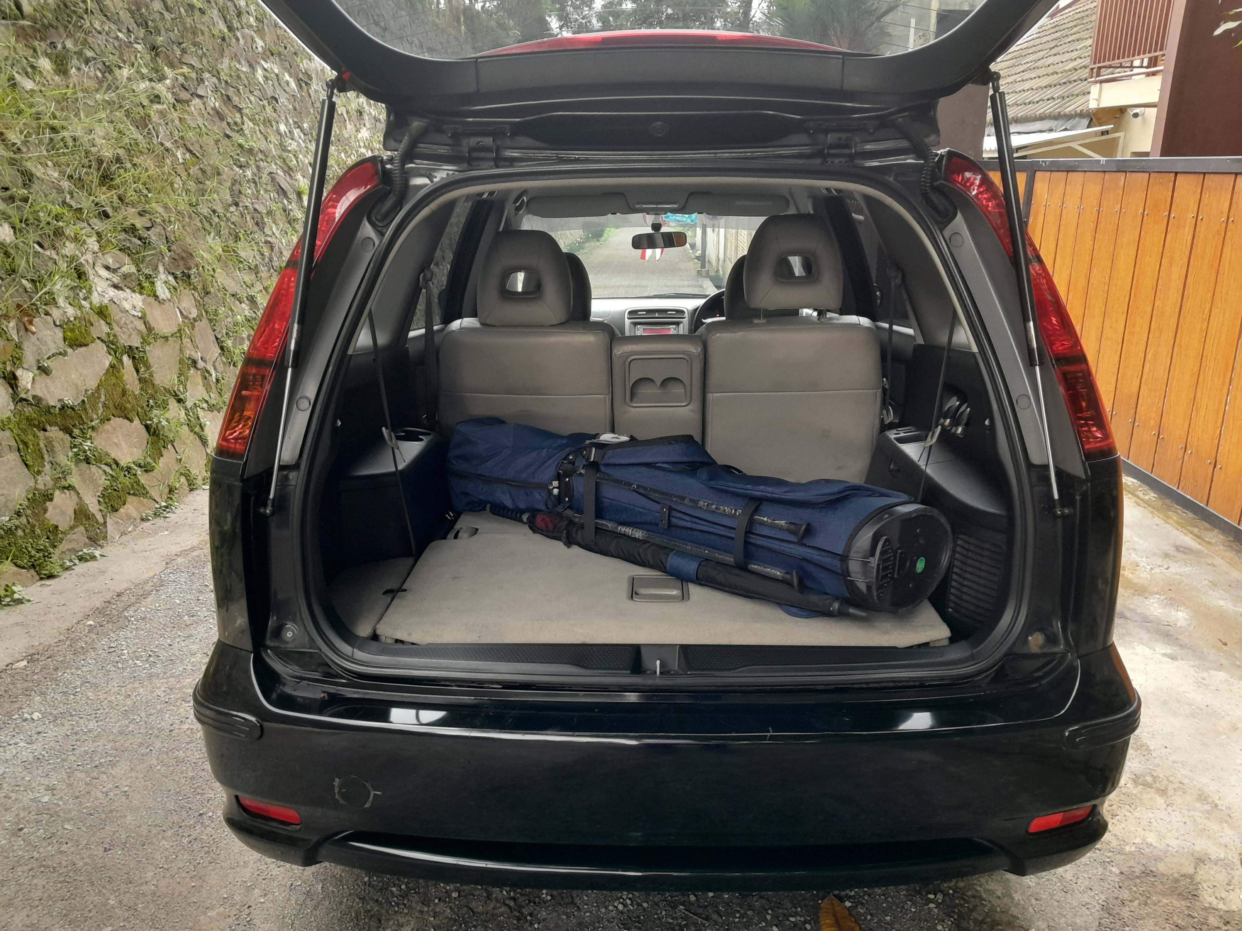 2005 Honda Stream 2005 Honda Stream