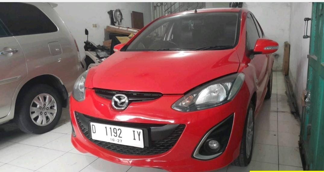 Second Hand 2011 Mazda 2 Second Hand 2011 Mazda 2
