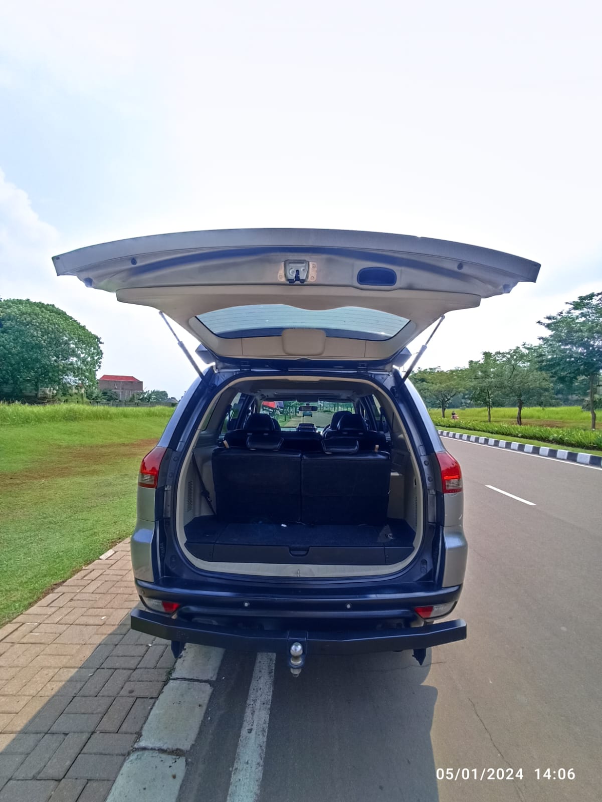 2015 Mitsubishi Pajero Sport 2015 Mitsubishi Pajero Sport