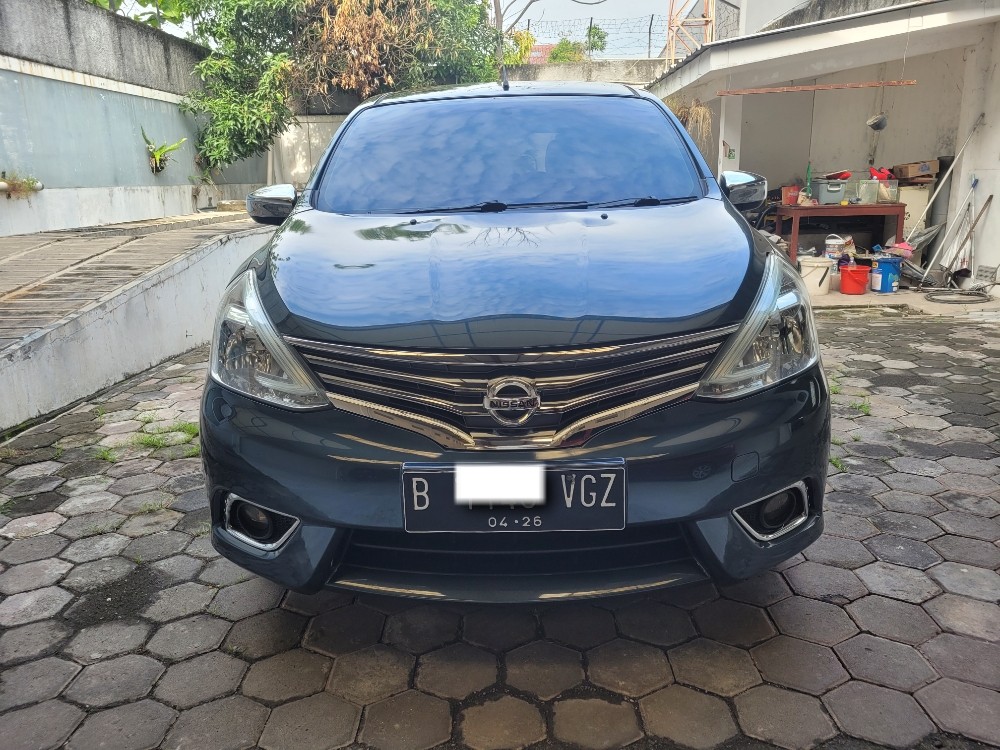 2013 Nissan Grand Livina