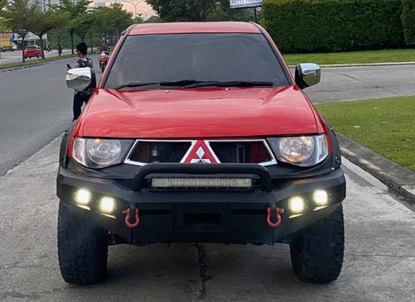 2011 Mitsubishi Strada Triton 2011 Mitsubishi Strada Triton