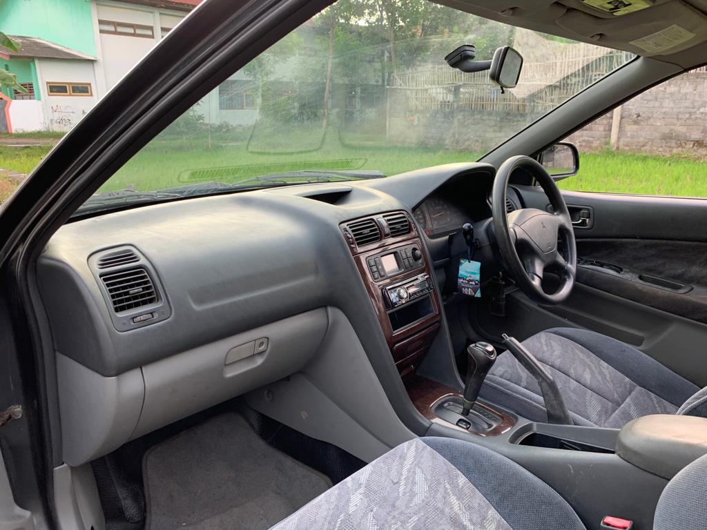 2000 Mitsubishi Galant Gallant ST AT 2000 Mitsubishi Galant Gallant ST AT