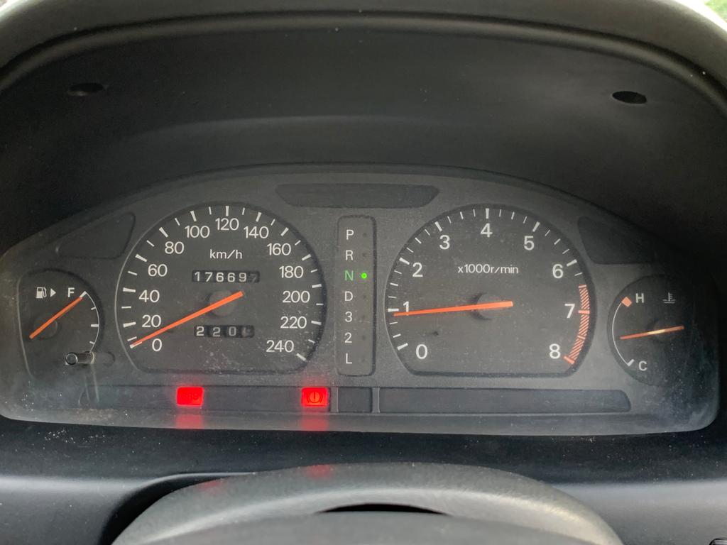 2000 Mitsubishi Galant Gallant ST AT 2000 Mitsubishi Galant Gallant ST AT