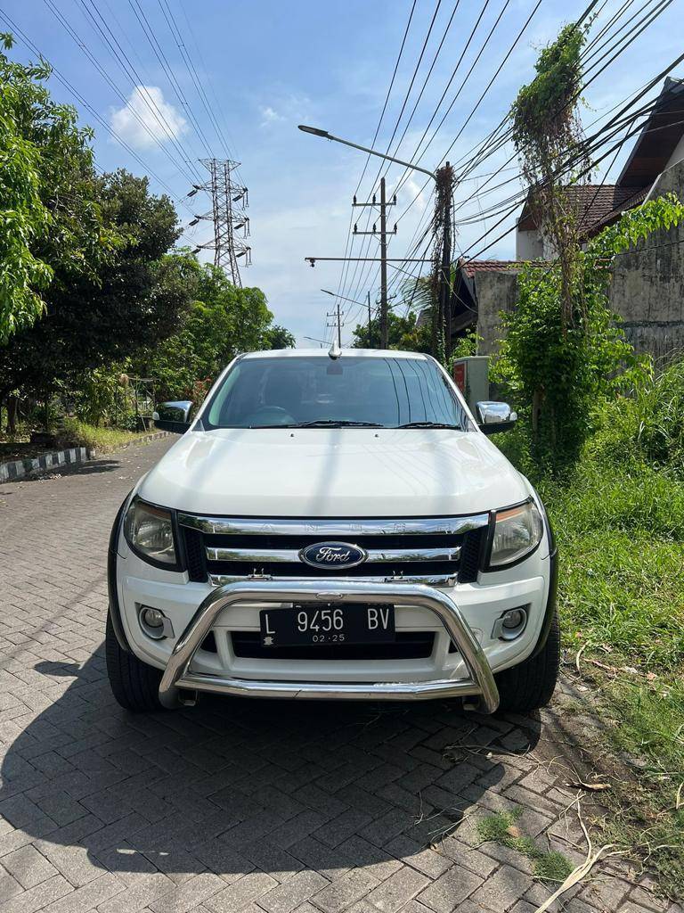 Second Hand 2013 Ford Ranger DC XLT 3.2  MT