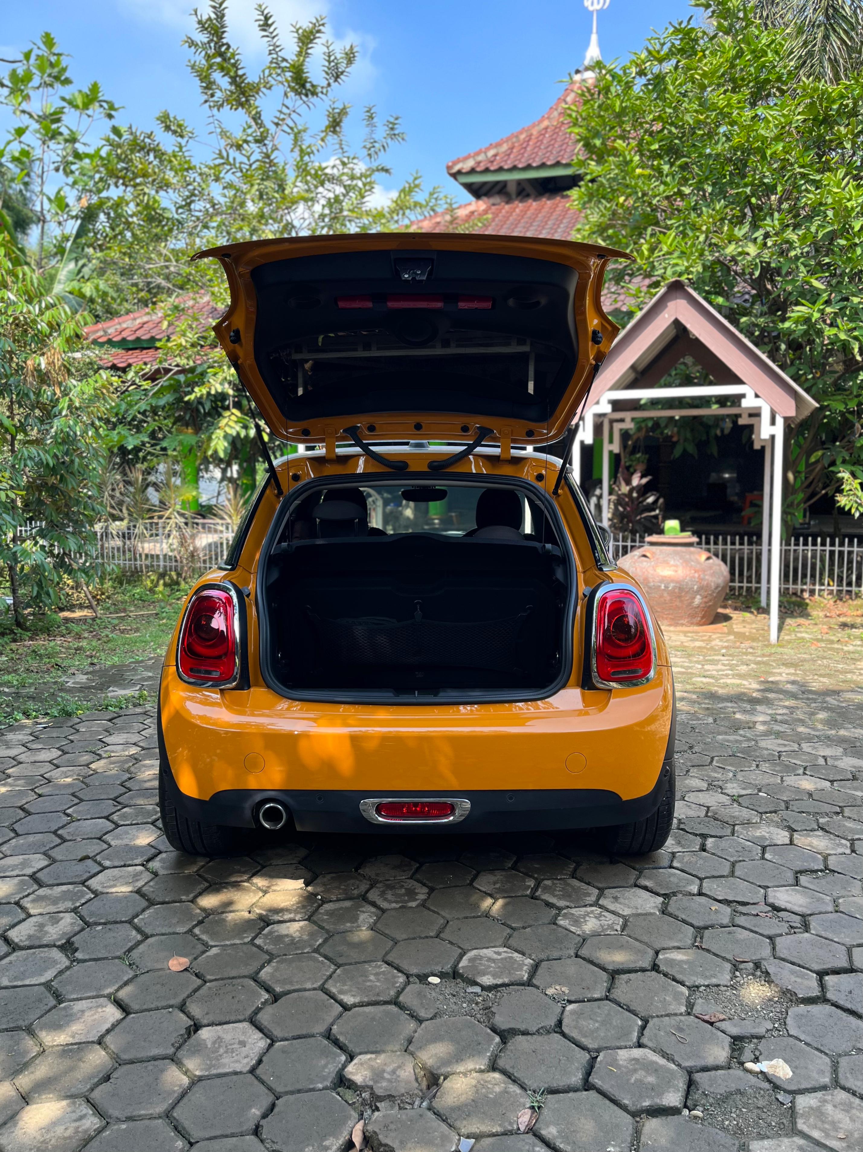 2015 MINI 3-Door  S F56 2015 MINI 3-Door  S F56