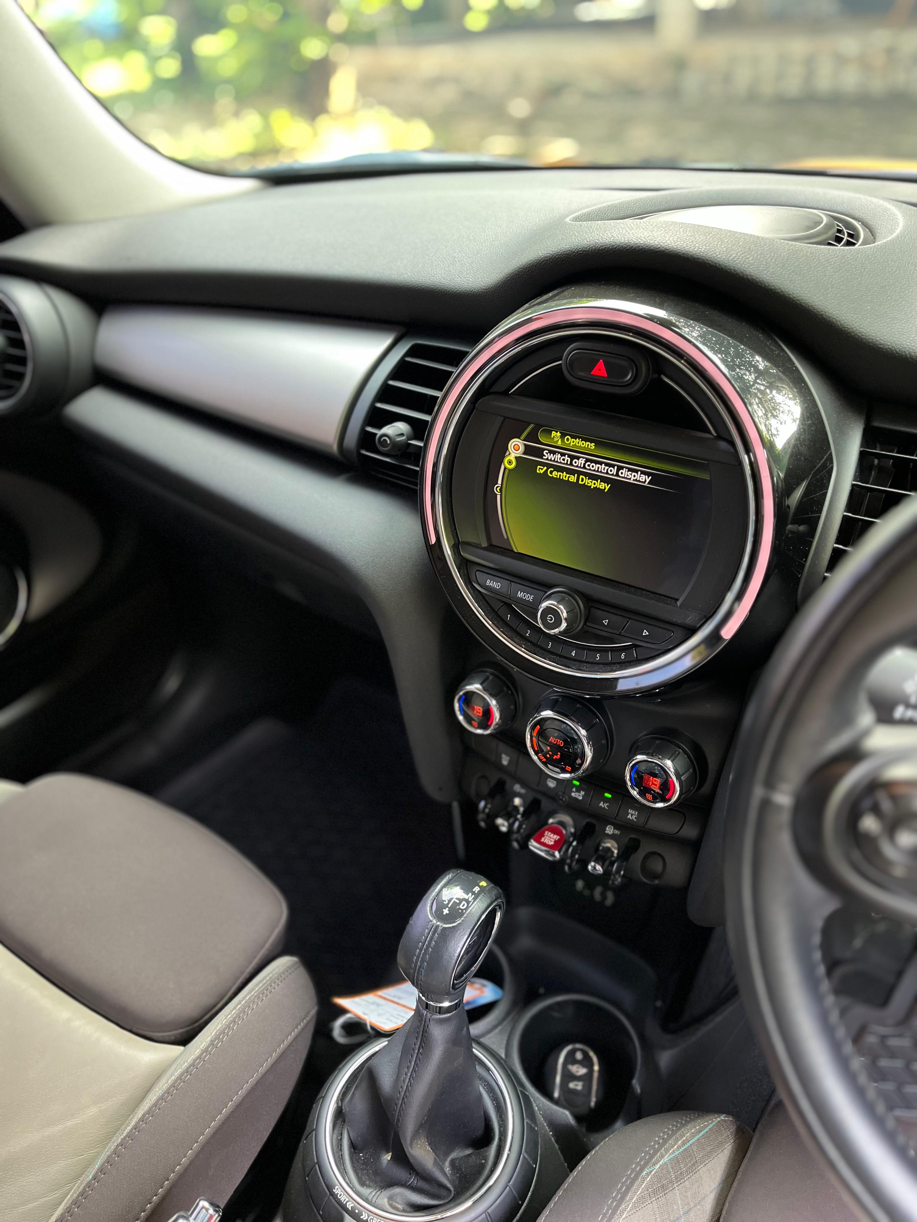 2015 MINI 3-Door  S F56 2015 MINI 3-Door  S F56