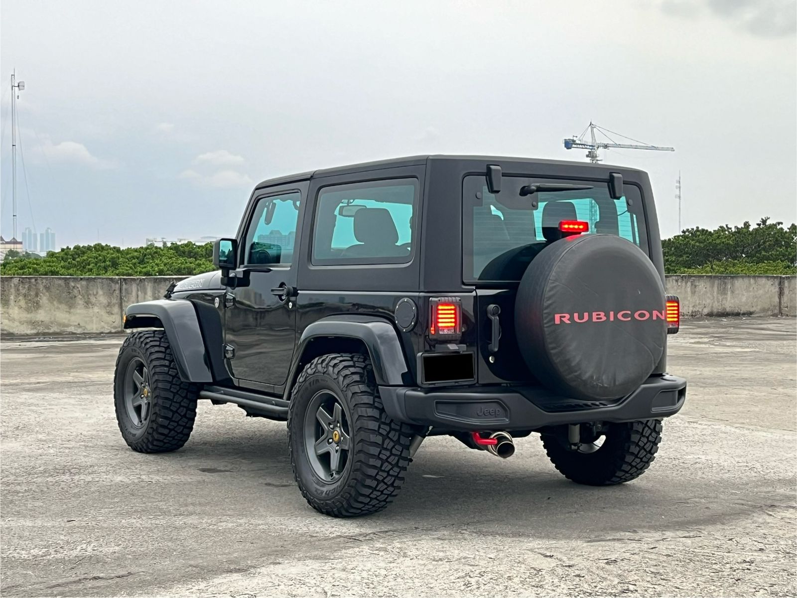 2013 Jeep Wrangler  Sport 2-Door 2013 Jeep Wrangler  Sport 2-Door