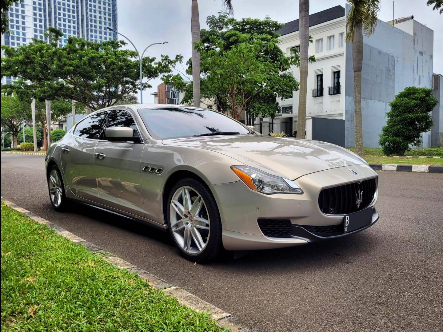 Second Hand 2014 Maserati Quattroporte 3.0 V6 HP TWIN TURBO