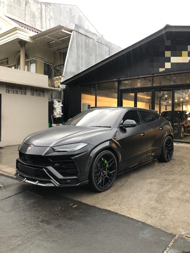2022 Lamborghini Urus SE 2022 Lamborghini Urus SE