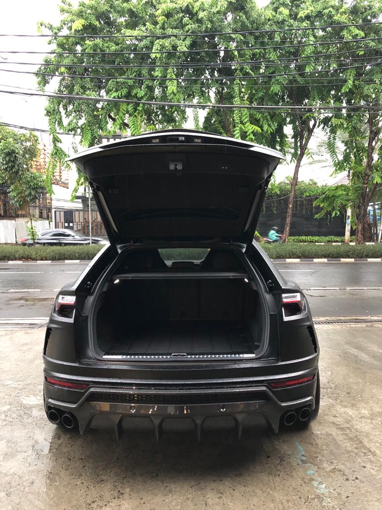 2022 Lamborghini Urus SE 2022 Lamborghini Urus SE