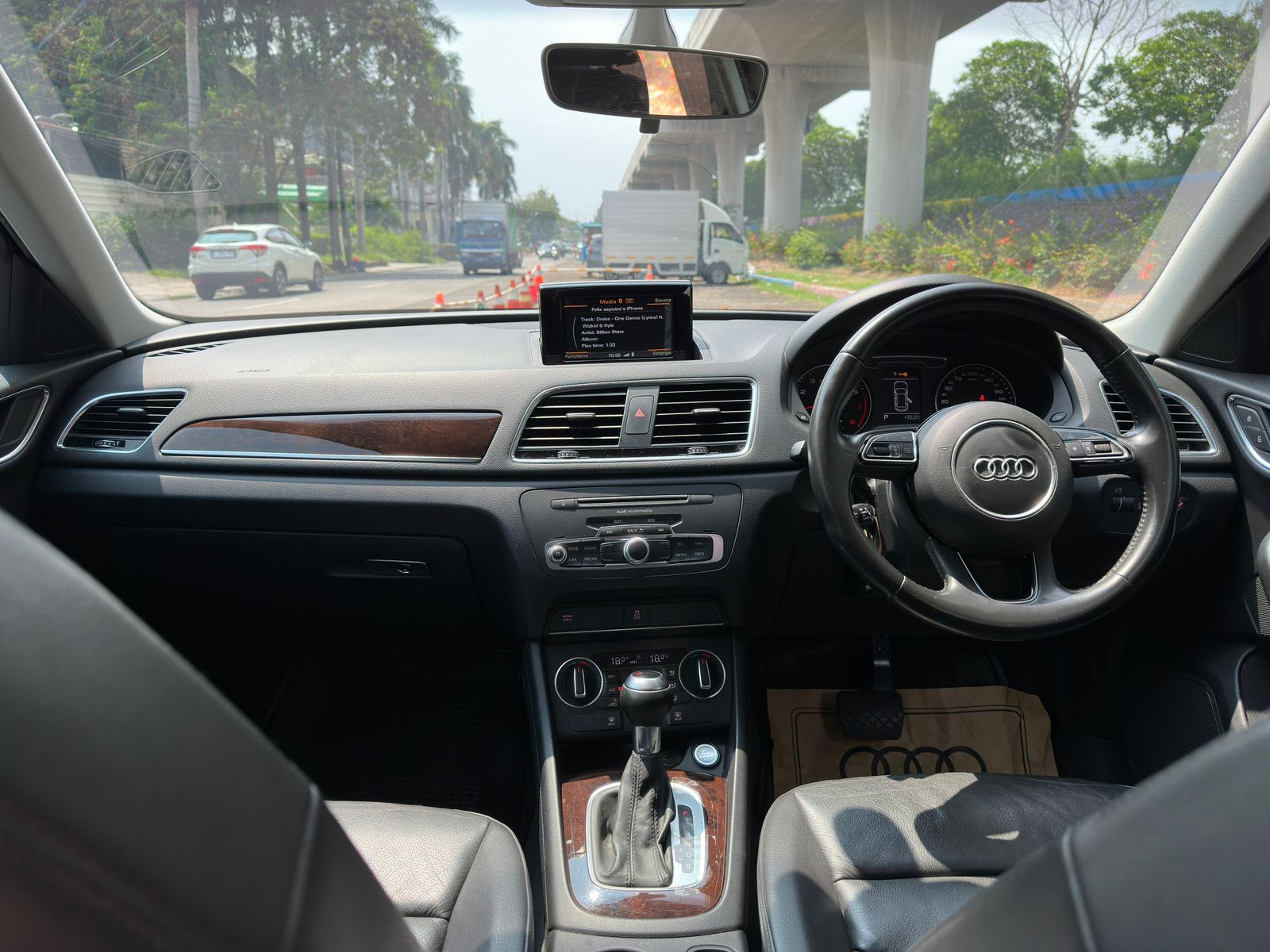 2015 Audi Q3 1.4 TFSI 2015 Audi Q3 1.4 TFSI