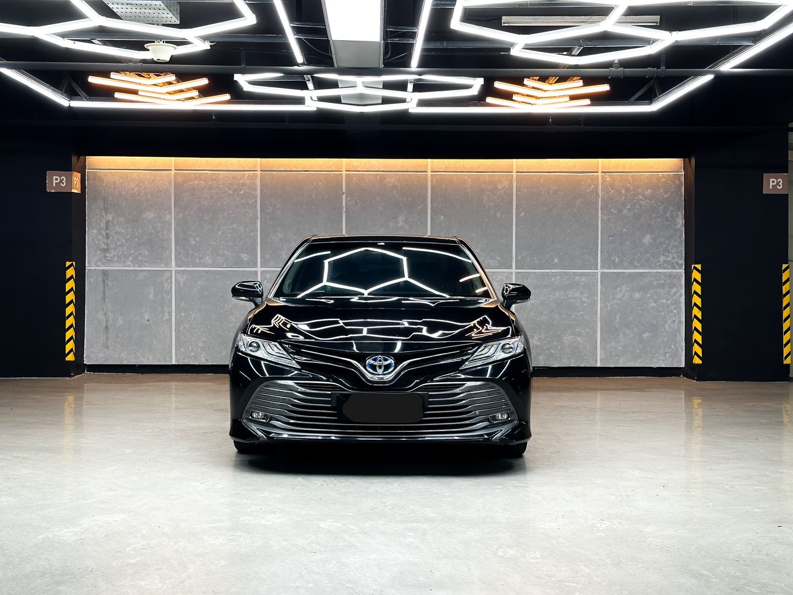 2019 Toyota Camry Hybrid 2.5 HV 2019 Toyota Camry Hybrid 2.5 HV