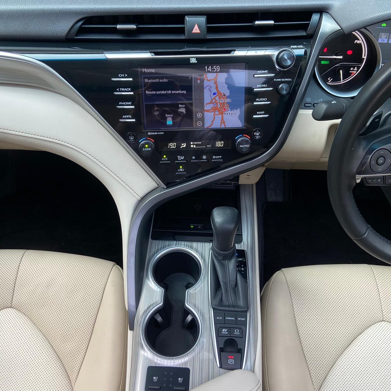 2019 Toyota Camry Hybrid 2.5 HV 2019 Toyota Camry Hybrid 2.5 HV