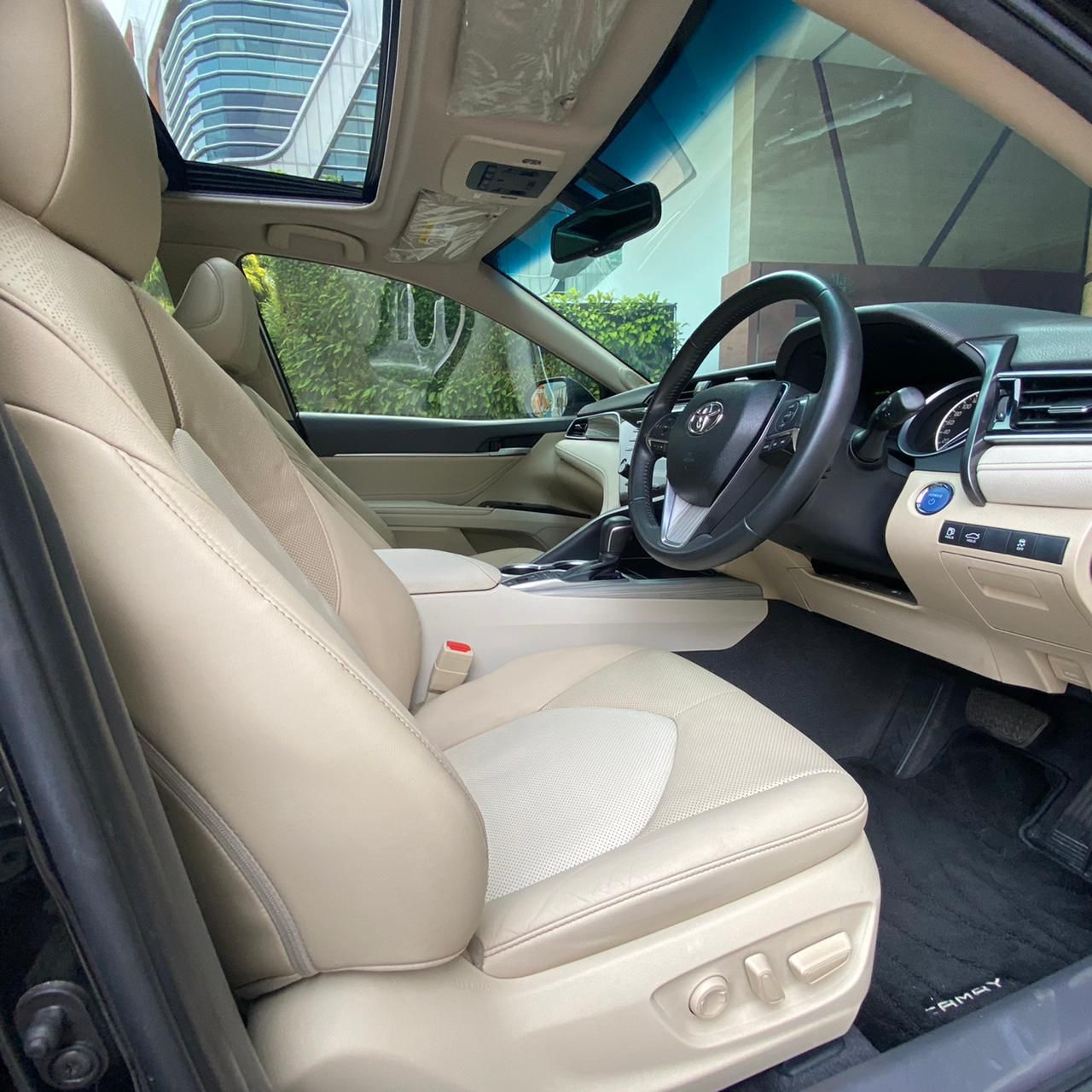 2019 Toyota Camry Hybrid 2.5 HV 2019 Toyota Camry Hybrid 2.5 HV