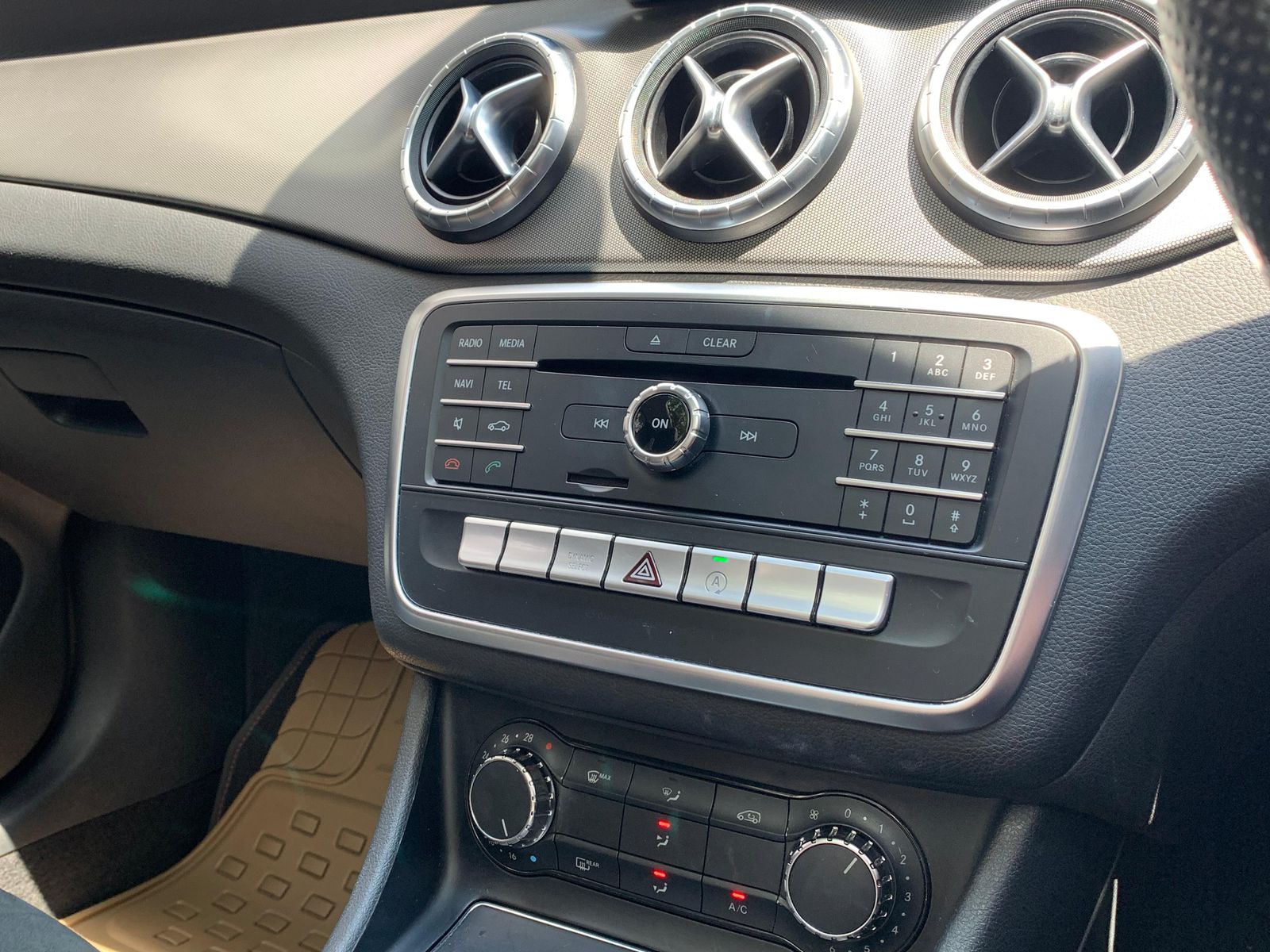 2017 Mercedes Benz CLA-Class  200 AMG Line 2017 Mercedes Benz CLA-Class  200 AMG Line