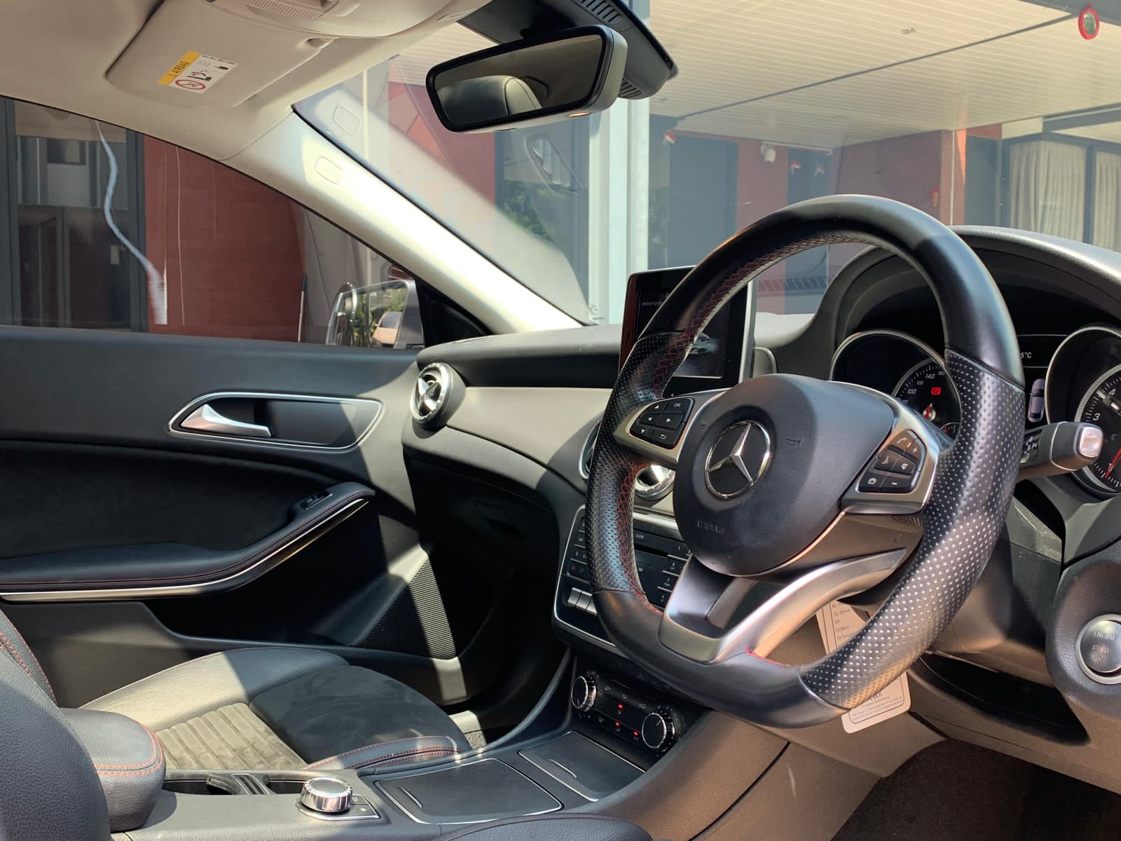 2017 Mercedes Benz CLA-Class  200 AMG Line 2017 Mercedes Benz CLA-Class  200 AMG Line