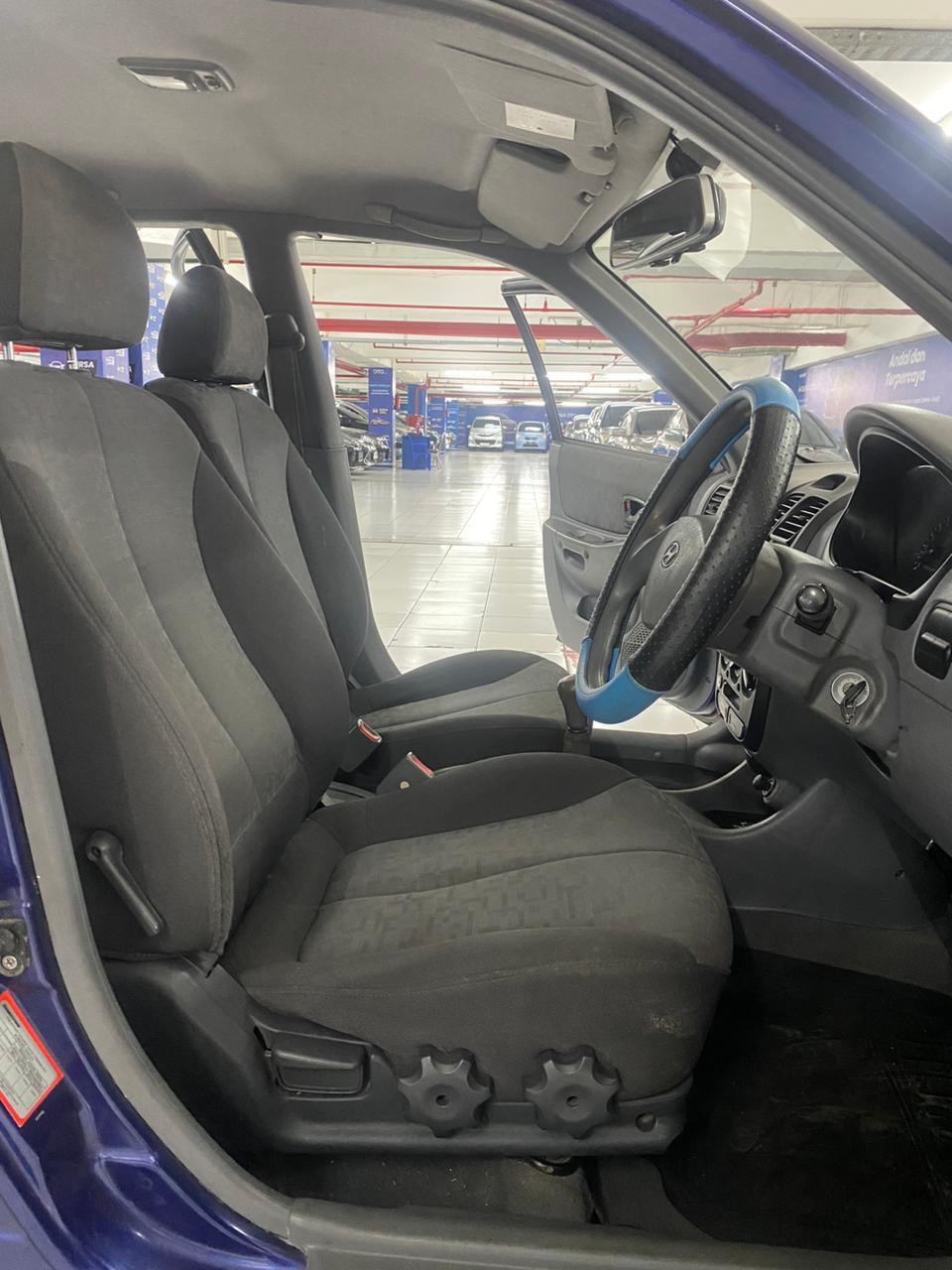 2003 Hyundai Accent 2003 Hyundai Accent