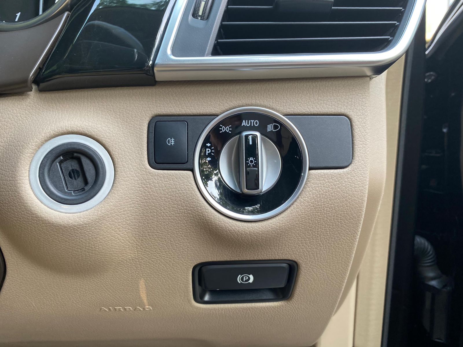 2016 Mercedes Benz ML-Class ML 400 2016 Mercedes Benz ML-Class ML 400