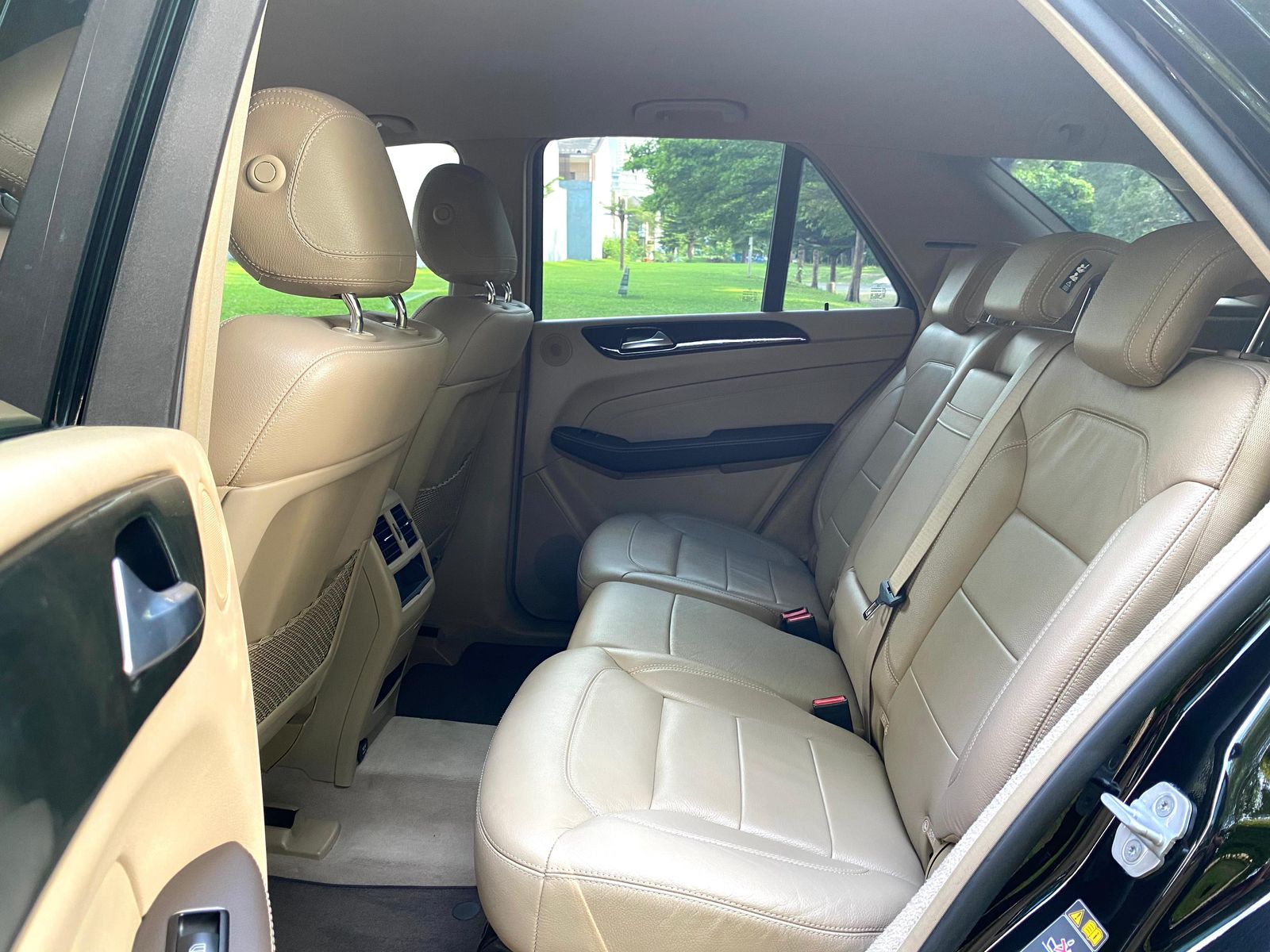 2016 Mercedes Benz ML-Class ML 400 2016 Mercedes Benz ML-Class ML 400