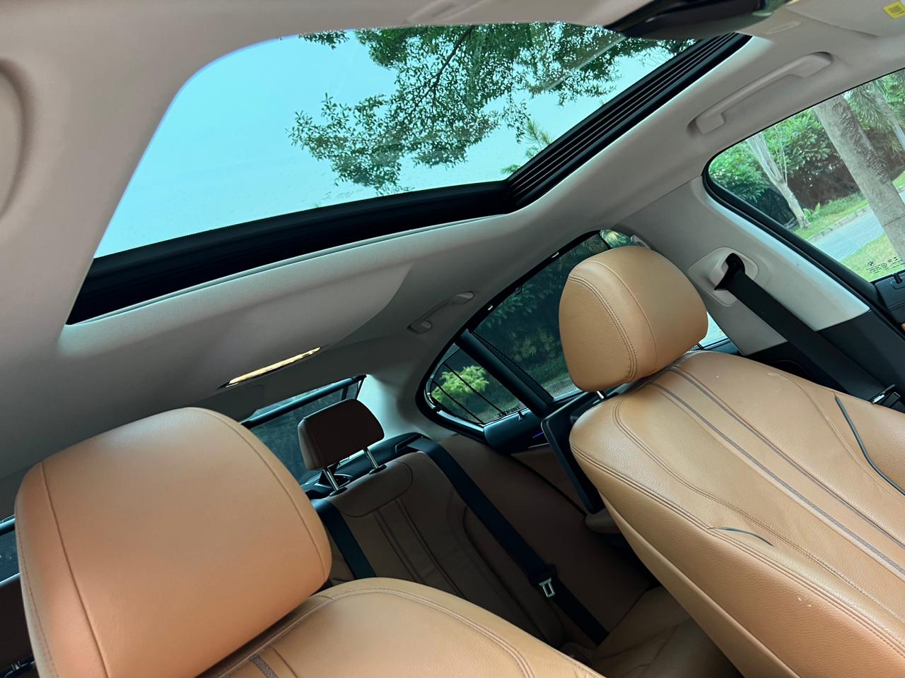 2018 BMW 5 Series Sedan  530i Luxury 2018 BMW 5 Series Sedan  530i Luxury