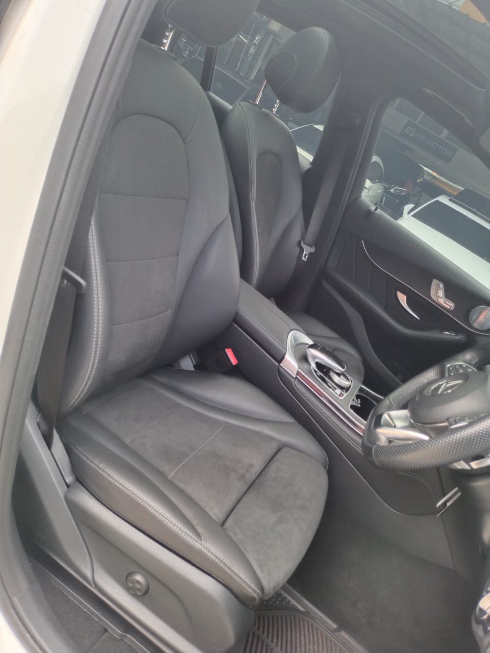 2019 Mercedes Benz GLC-Class 200 AMG Line 2019 Mercedes Benz GLC-Class 200 AMG Line