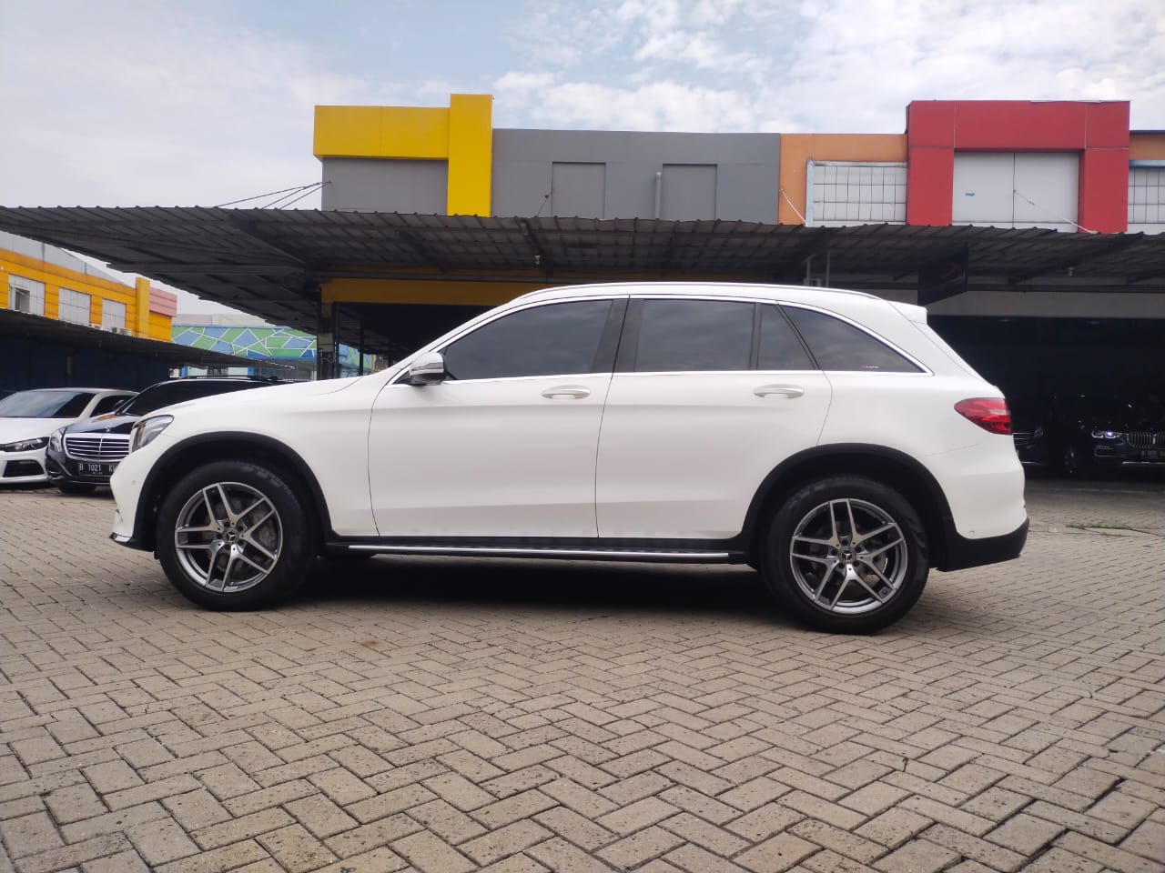 2019 Mercedes Benz GLC-Class 200 AMG Line 2019 Mercedes Benz GLC-Class 200 AMG Line