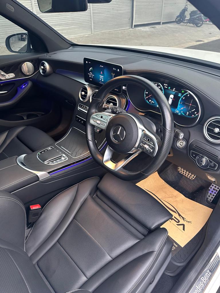 2021 Mercedes Benz GLC-Class 200 AMG Line 2021 Mercedes Benz GLC-Class 200 AMG Line