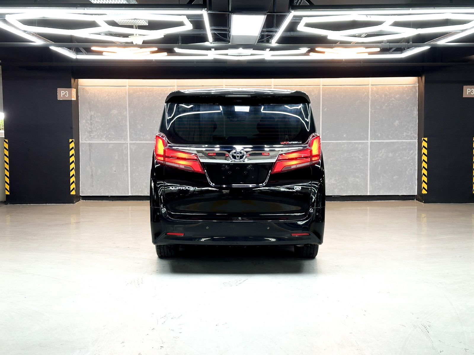 2022 Toyota Alphard  2.5 G A/T 2022 Toyota Alphard  2.5 G A/T