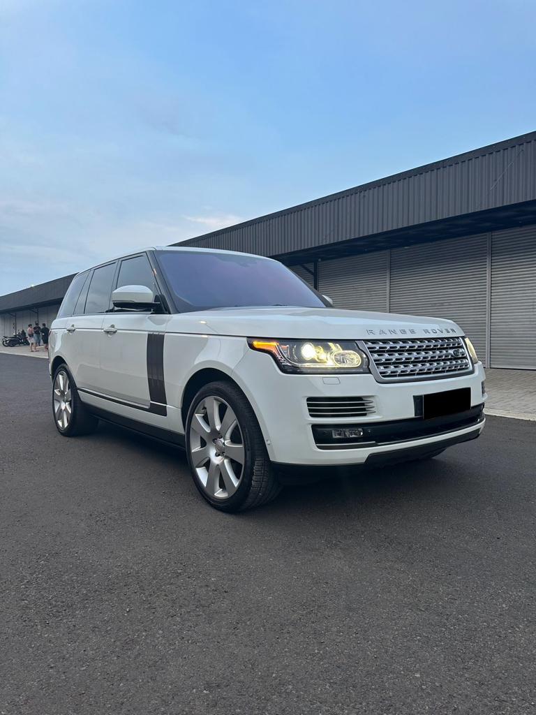 2014 Land Rover Range Rover Vogue 5.0 AUTOBIOGRAPHY AT Bekas 2014 Land Rover Range Rover Vogue 5.0 AUTOBIOGRAPHY AT Bekas