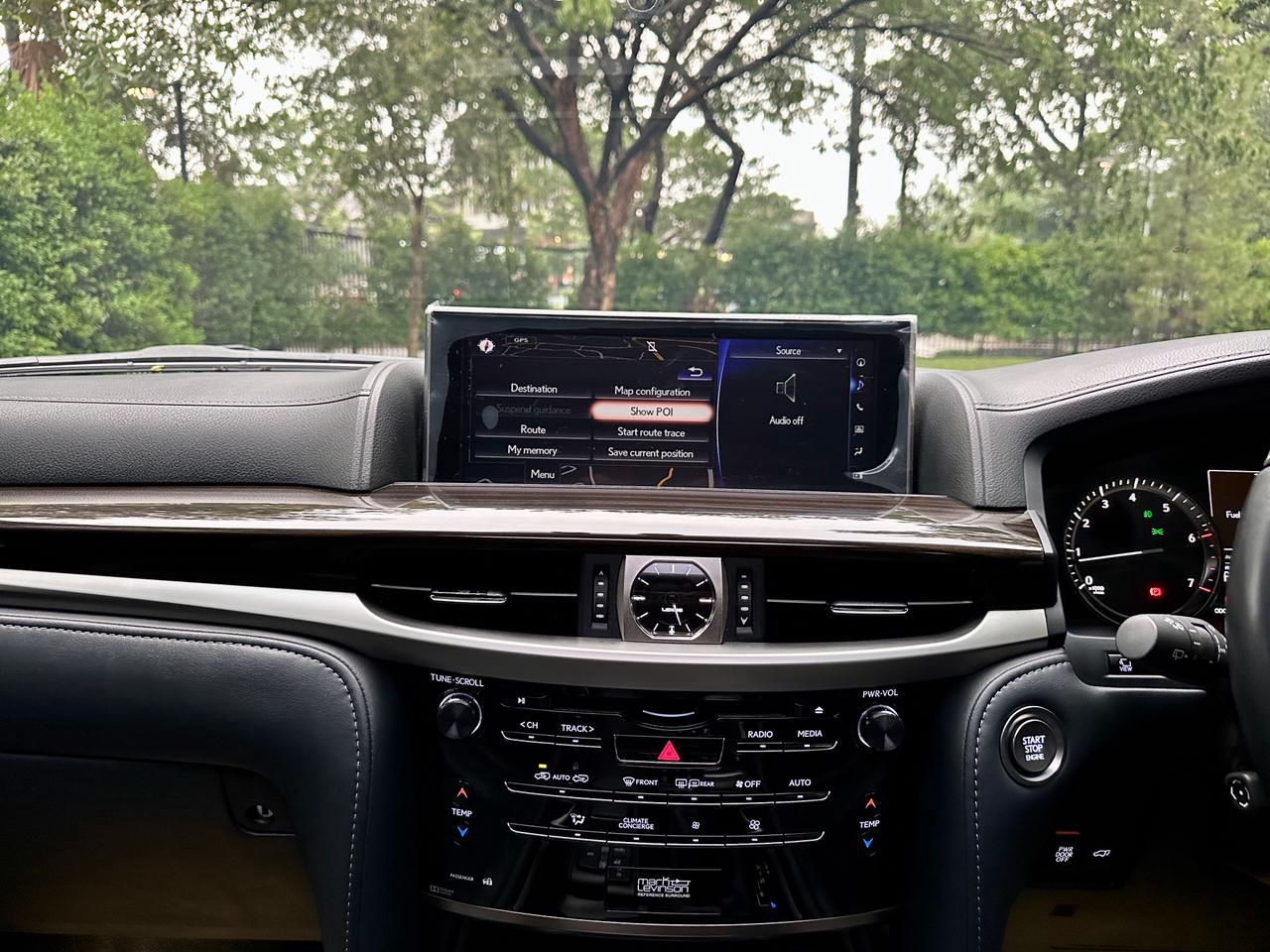 2019 Lexus LX 570 5.7 AT 2019 Lexus LX 570 5.7 AT