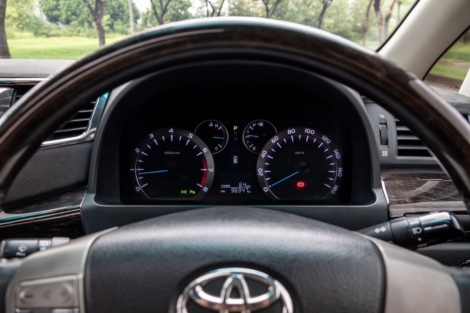 2013 Toyota Vellfire  2.4 ZG AT AUDIOLESS 2013 Toyota Vellfire  2.4 ZG AT AUDIOLESS