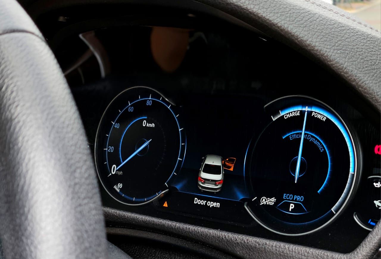 2018 BMW 3 Series Gran Turismo 320i LUXURY 2018 BMW 3 Series Gran Turismo 320i LUXURY