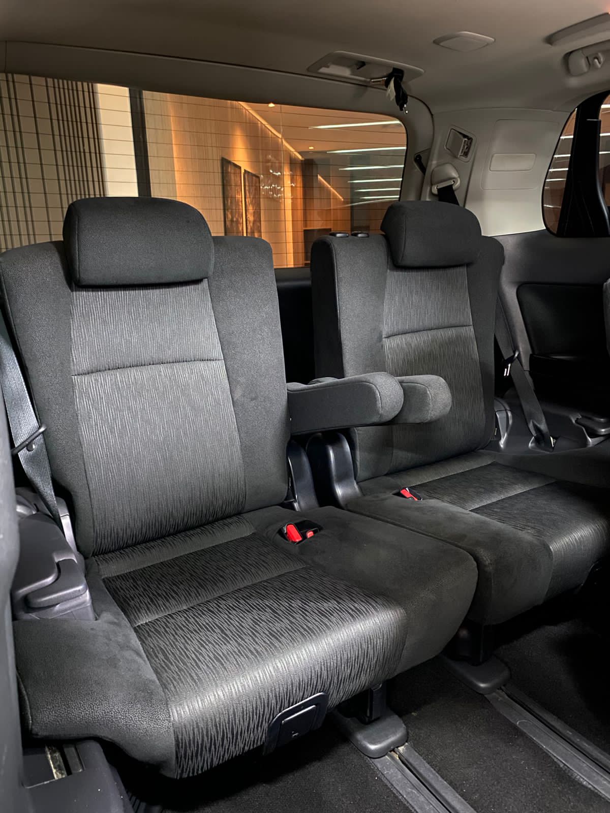 2013 Toyota Alphard  SC 2.4 AT 2013 Toyota Alphard  SC 2.4 AT