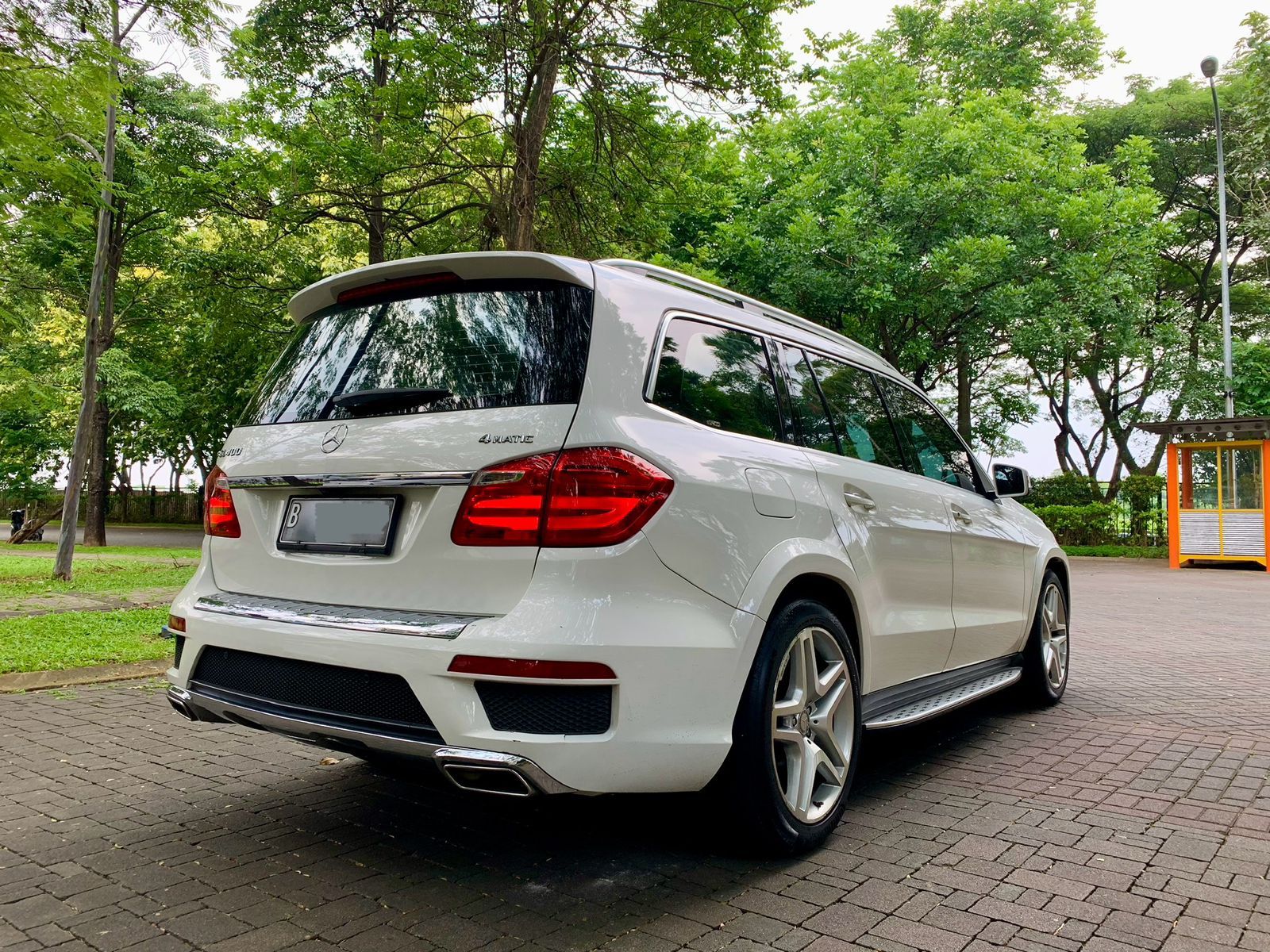 2015 Mercedes Benz GL-Class GL 400 Exclusive 2015 Mercedes Benz GL-Class GL 400 Exclusive