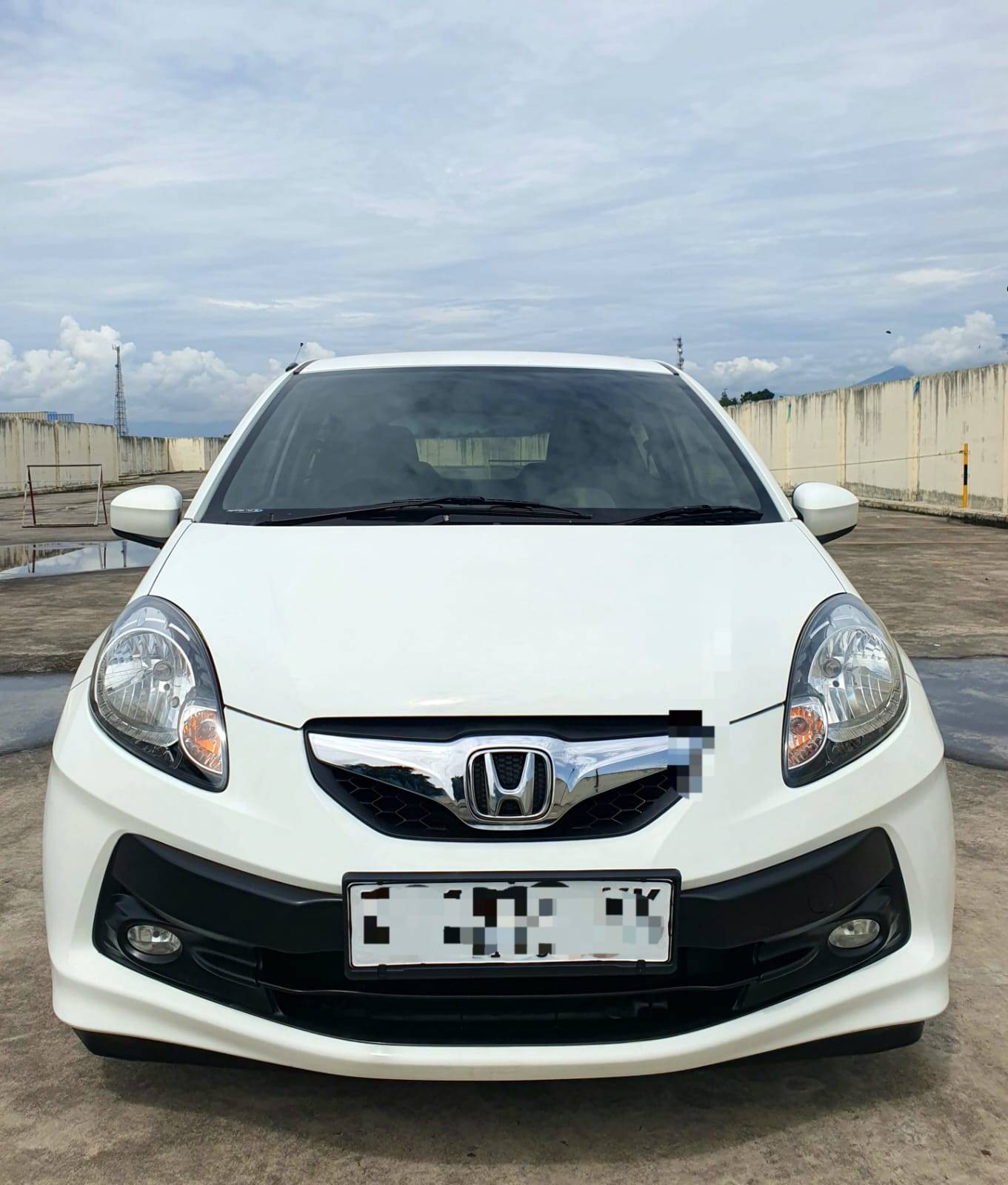 Second Hand 2013 Honda Brio Second Hand 2013 Honda Brio