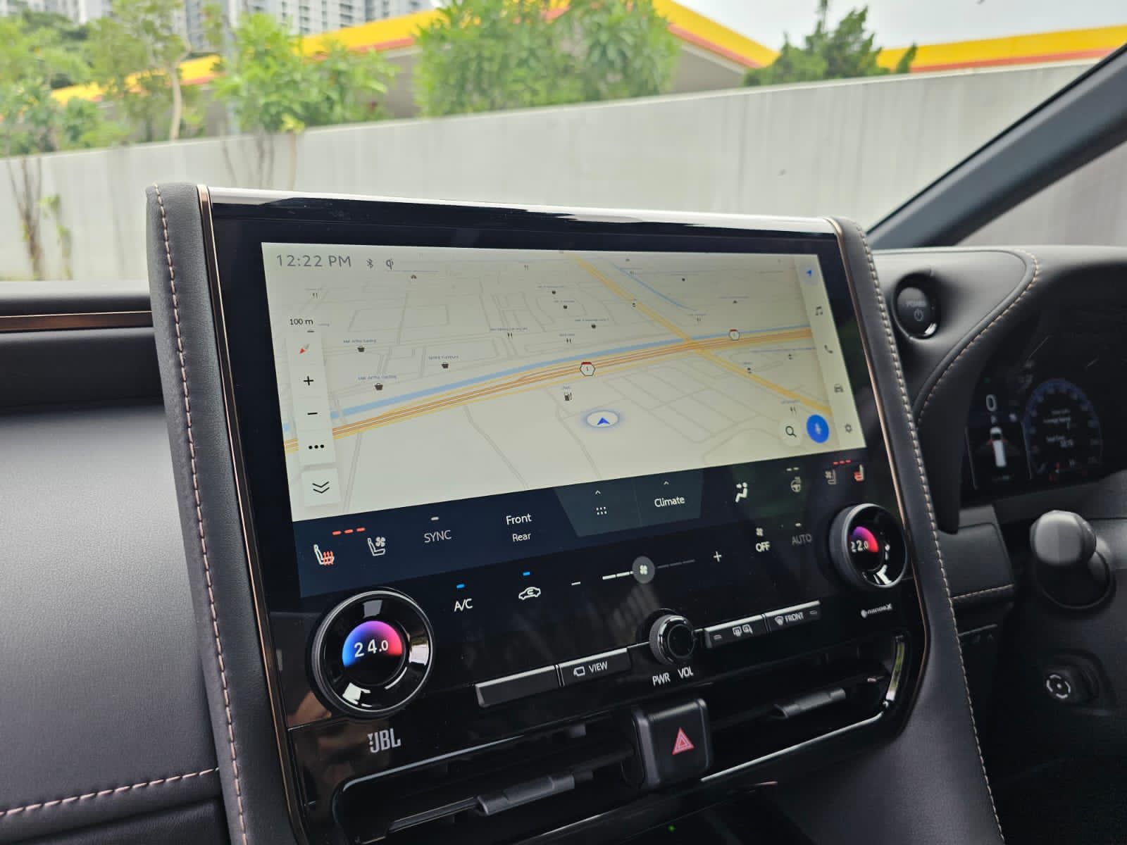 2023 Toyota Alphard Hybrid 2.5 HV 2023 Toyota Alphard Hybrid 2.5 HV