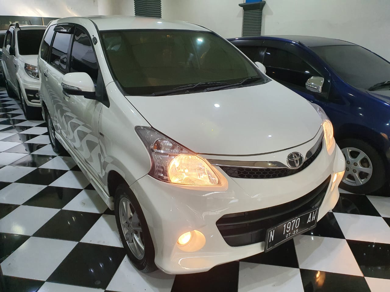 2012 Toyota Avanza Veloz Bekas 2012 Toyota Avanza Veloz Bekas